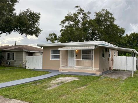 $1,295 /mo. . Craigslist rooms for rent in st petersburg florida